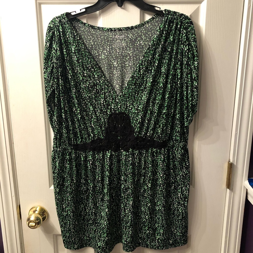 Flattering top by Lane Bryant  18/20